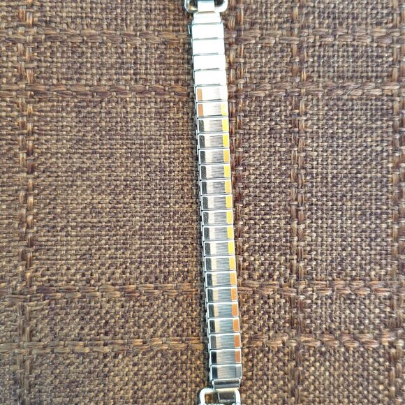 Vintage 1970s Navajo Native American C. Lee Signed Sterling Silver Watch Band - Picture 5 of 13